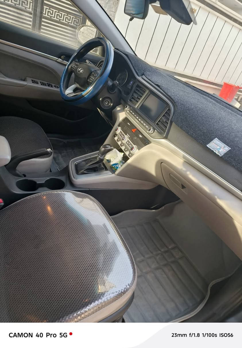 سلام عليكم للبيع النترا وارد امريكي  موديل 2020ماشيه47
الحادث جاملغ مبدل وبنيد معمر
السعر 125 وبيه مجال 
رقم ***********
العنوان؛ جسر ديالى القديم
