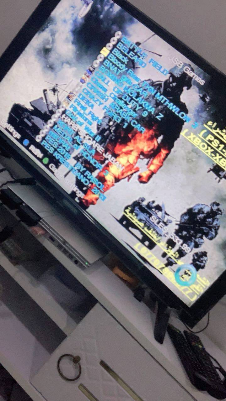 بلي 2 مهكر للبيع مع ملحقاتة سلم رصاصي
28 لعبة 
مكان بغداد الراشدية او الشعب 
45 ألف 
