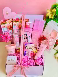 بوكس وردي • هدايا راس السنة • ماسكات كورية