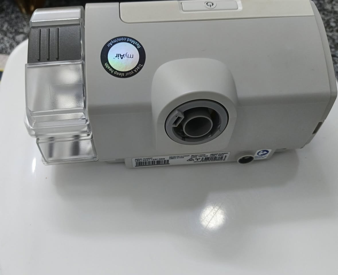 🟢 جهاز ResMed AirSense 10 AutoSet for Her للبيع
جهاز CPAP لعلاج توقف التنفس أثناء النوم
موديل AutoSet for Her (أذكى نسخة)
كامل مع الماسك، الأنبوب، وخزان الماء، والحقيبة
نظيف وشغال تمام ✅
غير مستعمل أبدا،جديد
صوت هادئ ومريح أثناء النوم
الموقع:بغداد، الدورة 
السعر:قابل للتفاوض💰
للاستفسار خاص


**إذا كنت صاحب هذا الإعلان وتريد حذفه لأي سبب، رجاءا أرسل رسالة إلى الدعم الفني**