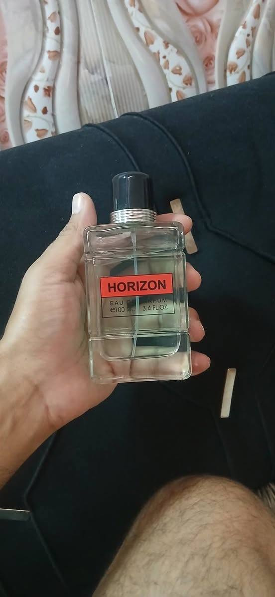 مجموعة عطور اصلية شرط الفحص ١٦ قطعة بدون علب 
البيع شلعة 
سعر القطعة ١٥ الف 
مكاني بغداد البلديات 
***********
