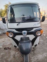 تكتك ابياجو مديل ٢١ نضيفه لابيهه تعمير ولا خياس ابد  شرط مكينه كير كفا...