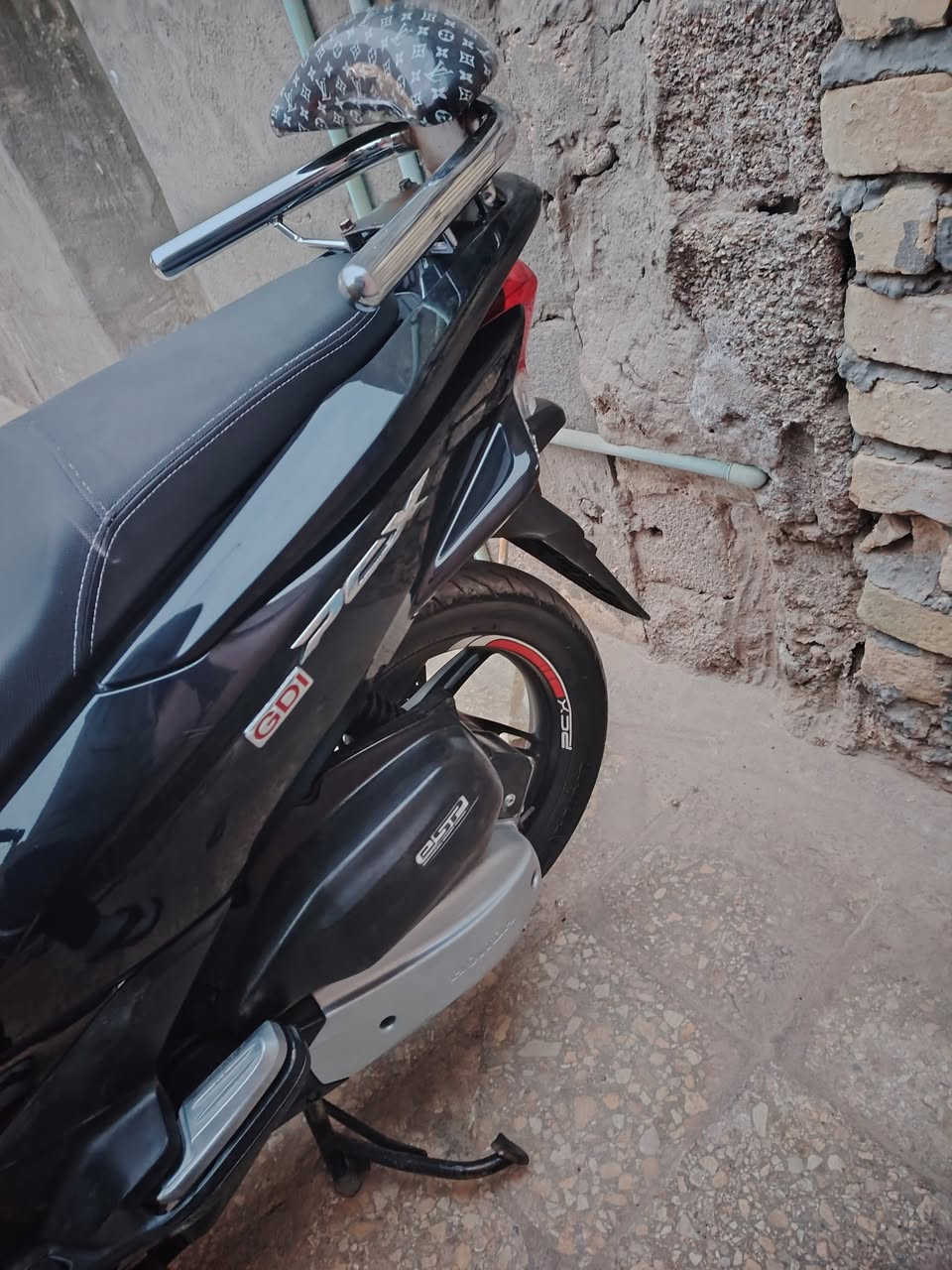 للبيع PCX جيل ثاني ياباني  ماشيه 32689
دراجه كله بلاد كلشي مامبدل بيه ومكينه مامفتوحه كلشي بلاد دراجه حلوه ونضيفه للأستفسار على هذا الرقم ***********
