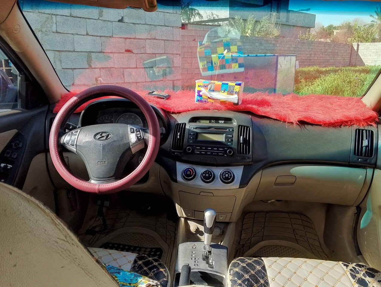 السلام عليكم انتر مقدس موديل 2007محرك 1800
سياره مصبوغه عام جماليه مكينه كير تبريد كفالى عامه 
تخم تاير جواهه مكانهه صلاح الدين قضاء الضلوعيه اني مكلف بنشر خاص ماجاوب هاذه رقم  صاحبهه***********
