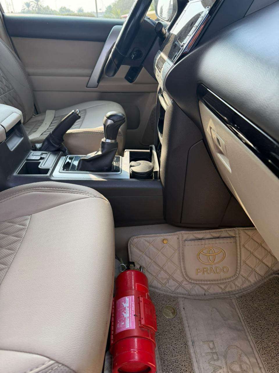 السلام عليكم

للبيع فقط 

تيوتا برادو

موديل 23

فوول مواصفات

وكالة جيهان

ماشيه 72 كيلو

السياره فووول

محرك 6 سلندر 

كفاله عامه

السعر ب428$ وبيه مجال بسيط 

مكان السياره بغداد رقم اربيل 

تحويل مباشر 

واي استفسار اني حاضر

***********

***********

( محمد الصعب ) بغداد, العراق
