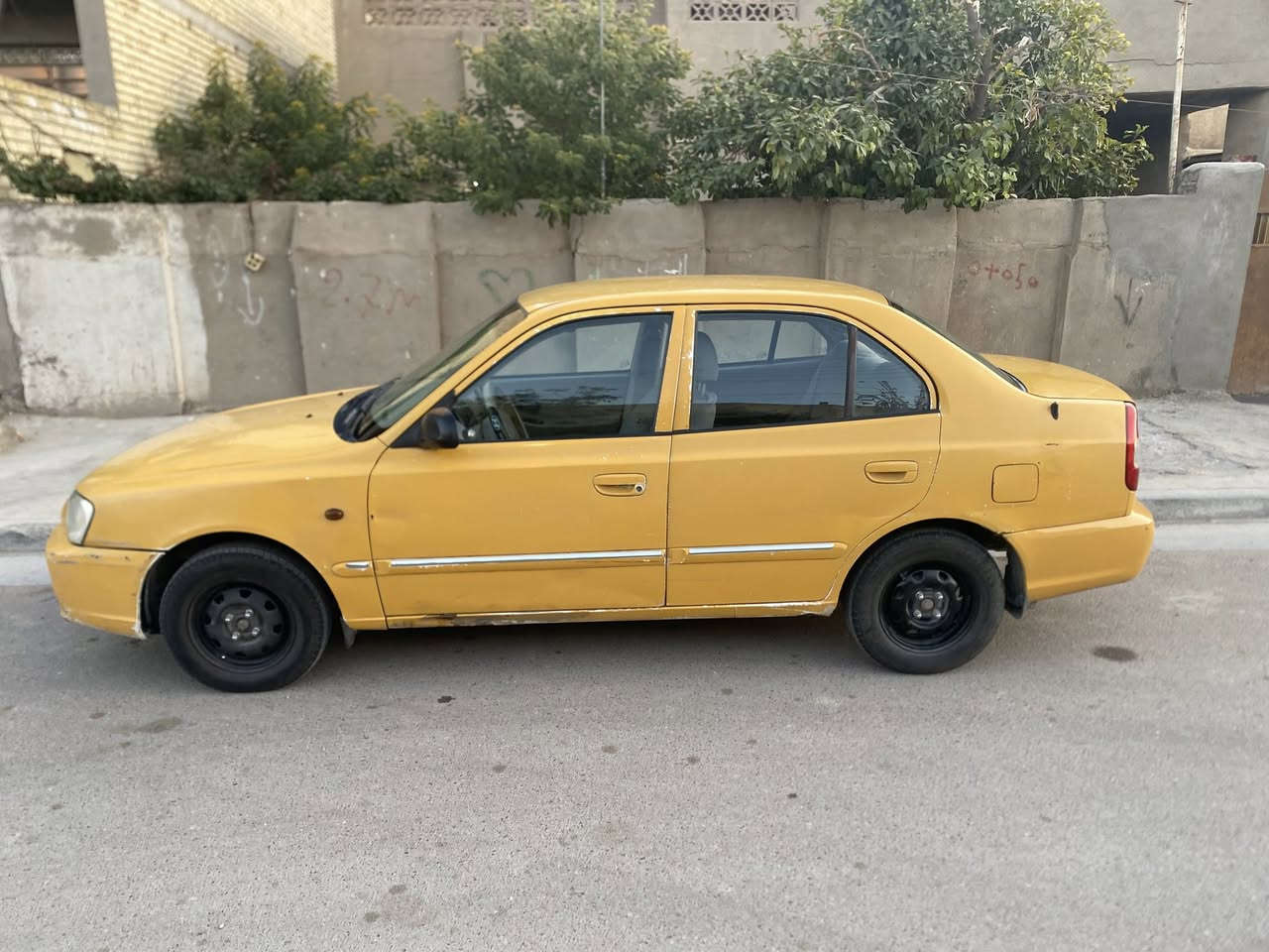 السلام عليكم  فيرنا 2014 مكينه بيهه تنقيص الگير خير من الله تبريد شغال عليهه هيئه قريب المليون يوگع من سعرهه السعر 64 للتواصل ***********
