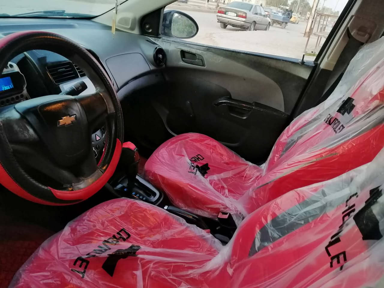 سلام عليكم شوفرليت لبيع موديل ٢٠١٢ خليجي اوتوماتيك رقم بابل انكليزي بئسمي سنويته جديده جاهز من كولشي السعر ٦٥ الشراي يتصل ***********
