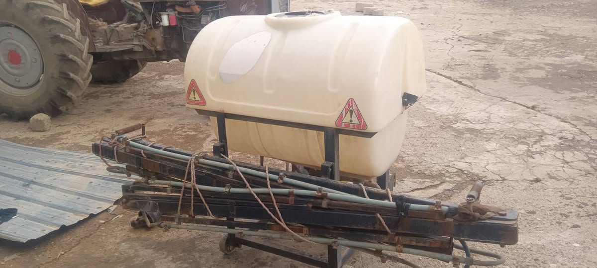 للبیع مرشە 400لتری گاردن بی جاهز عل شغل مکان قضاءبردرش قریب موصل ***********  ***********بی واتساب
