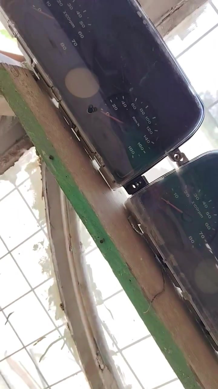 واسط عزيزيه قرب محطه الراضي الاستفسار ***********
