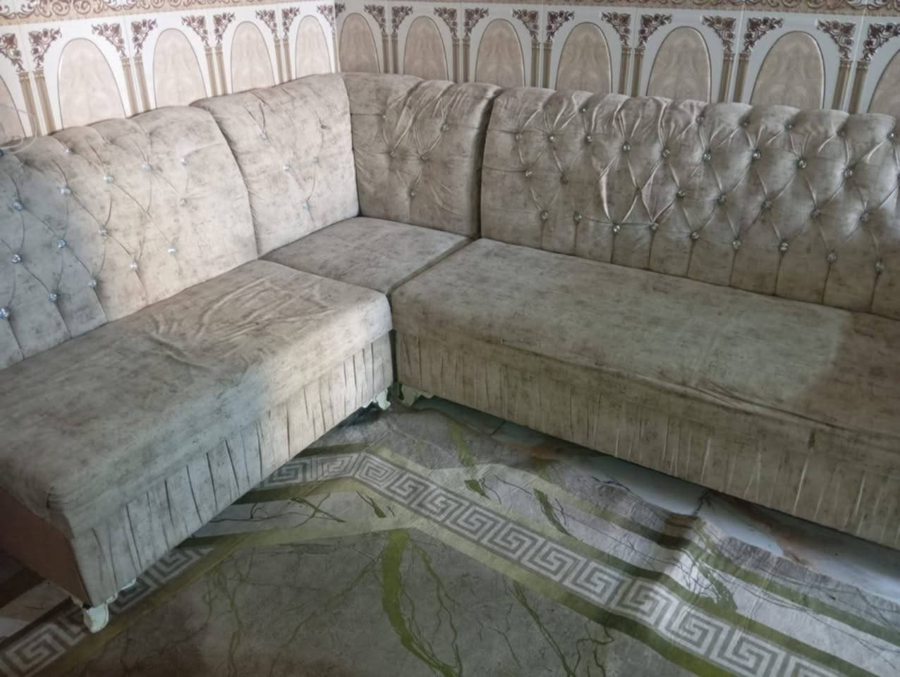 ديوان جديد 9مقاعد للبيع السعر 250المكان حي العسكري


**إذا كنت صاحب هذا الإعلان وتريد حذفه لأي سبب، رجاءا أرسل رسالة إلى الدعم الفني**