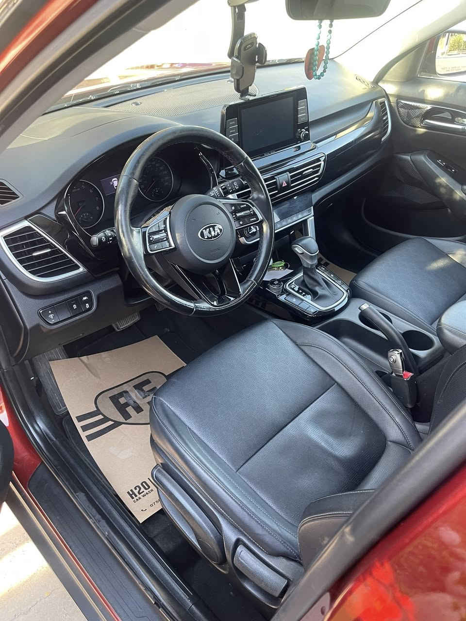 كيا سيلتوز وارد امريكي كفاله عامه سياره بوضع الشركه كلها بلاد لون مميز رقم اربيل مواصفات 2021
محرك 2000 دوش 
فتحه 
رادارات 360 امامي خلفي جانبي 
اوتو ستوب 
كشن جلد 
تدفئه بلكشن 
تدفئه ستيرن 
كامره دواره 
حساس امامي خلفي 
فور ويل 
ويل كب 
شاشه كار بلي 
لايت اوتو 
لد امامي 
تبريد شاشه لمس 
كير مكينه حداديه شرط وضع الشركه مامفتوح بيها برغي 
السعر 165 ورقه للاستفسار اكثر ***********
