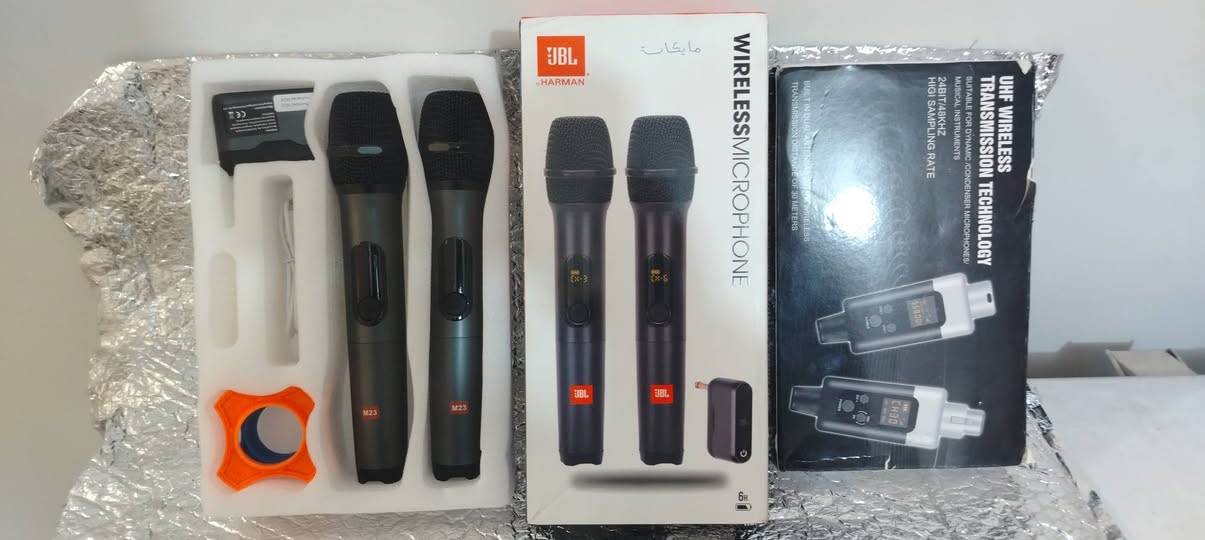 السلام عليكم ورحمة الله وبركاتة مايكات لاسلكي JBL المده الحقيقي50 متر مع مرسله تحول المايك الواير الى لاسلكي مده حقيقي 30 متر اي استفسار هذه رقمي *********** واني خادم اخوكم ملا عصام الكربلائي
