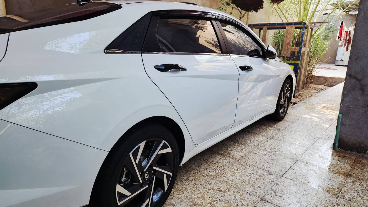 السلام عليكم النترا 2024 زيرو ماشيه 26الف السياره تجميع مكينه 1500دبل نوزل كفاله عامه من كلشي رقم اربيل تريد تحويل تريد وكاله فول مواصفات واحد عله واحد السعر 155بيه مجال بصيط مكاني حله ***********
