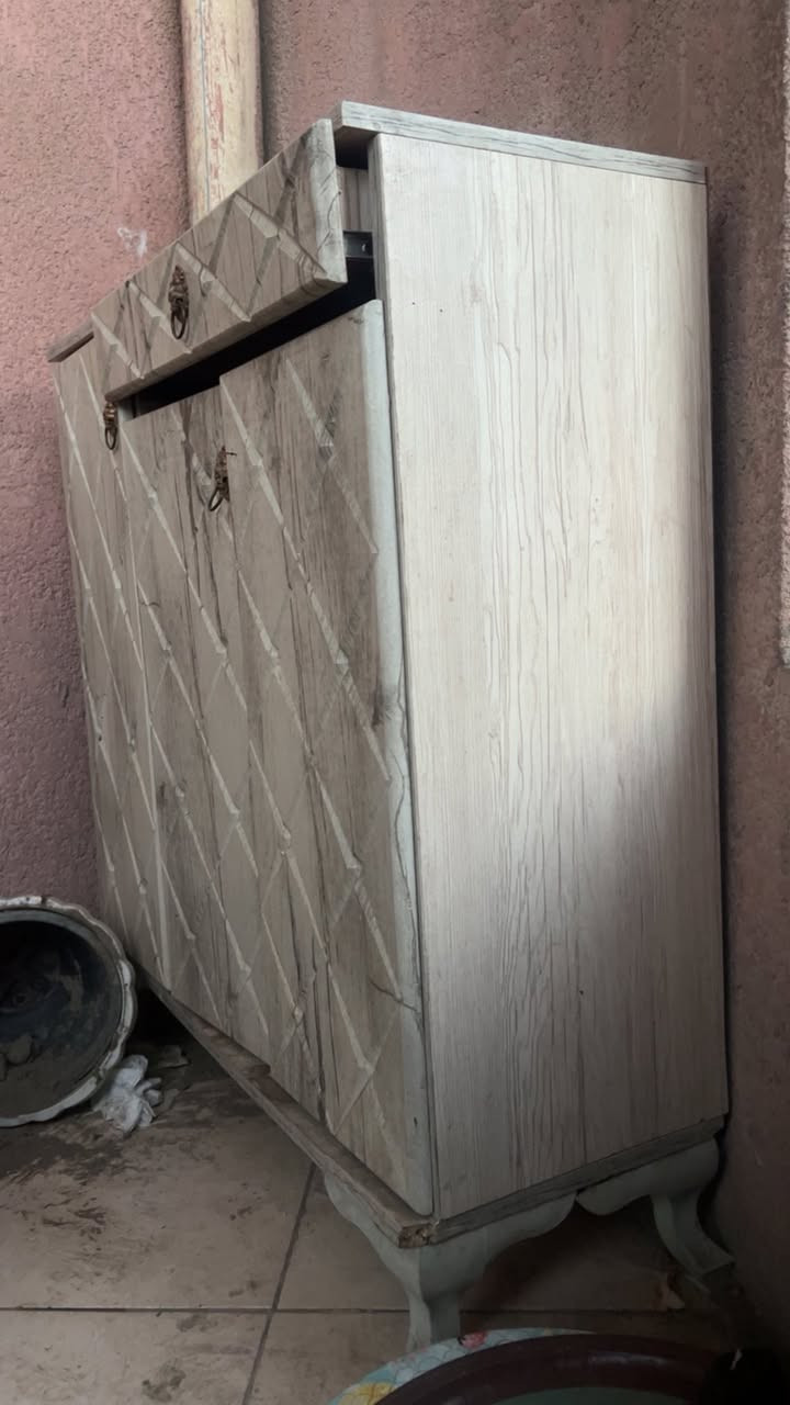 الجزامة٢٥والفراش ٣٠ مكاني القاهره الي يريدهن هسه يجي عليهن ***********
