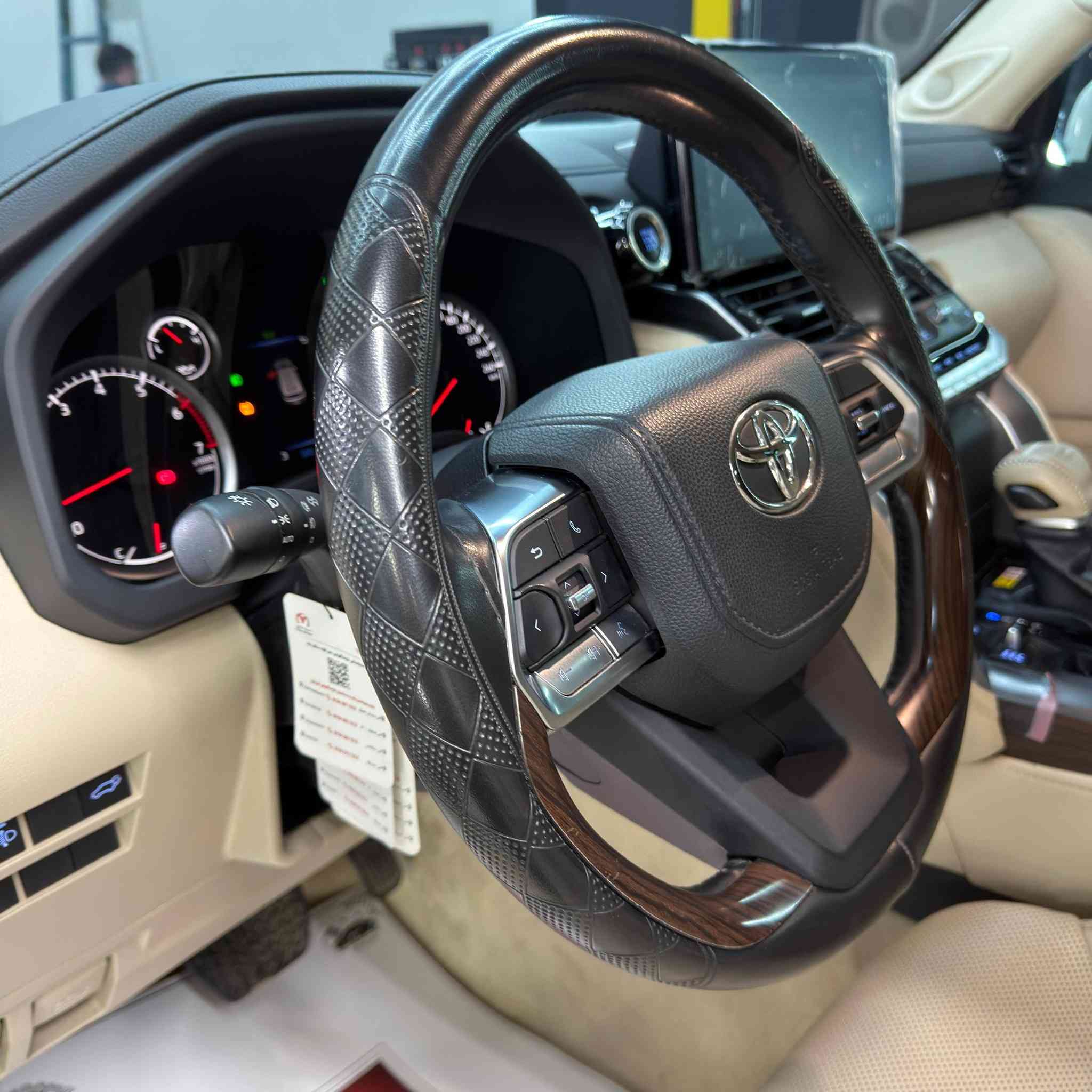 تۆیۆتا لاندکروز 2023 GX  توین تۆربۆ فول مواسەفات 
 31 هەزار  کم ڕۆشتووە
سەنەوی و ژینگە و هەزەی نوێیە 
دەعامی بۆ دەعامی بەشەرت 
نوکە دەرزی پێوە نییە
 سفری شەریکەی ساز 
 مەکینە. 6 بستۆن توین تۆربۆ 

سعر : لە کۆمێنت داوای بکە ڕاستەوخۆ بۆت دێت 🤖

گێڕ و مەکیەنە و هەمووی گیانی بەشەرت
برغوی بانەدراوە 
لەسەر دەقی شەریکە ماوەتەوە 
بەناوی خۆمەوەیە

ژمارەی خاوەن سەیارە 
***********
وەتسئاپ
