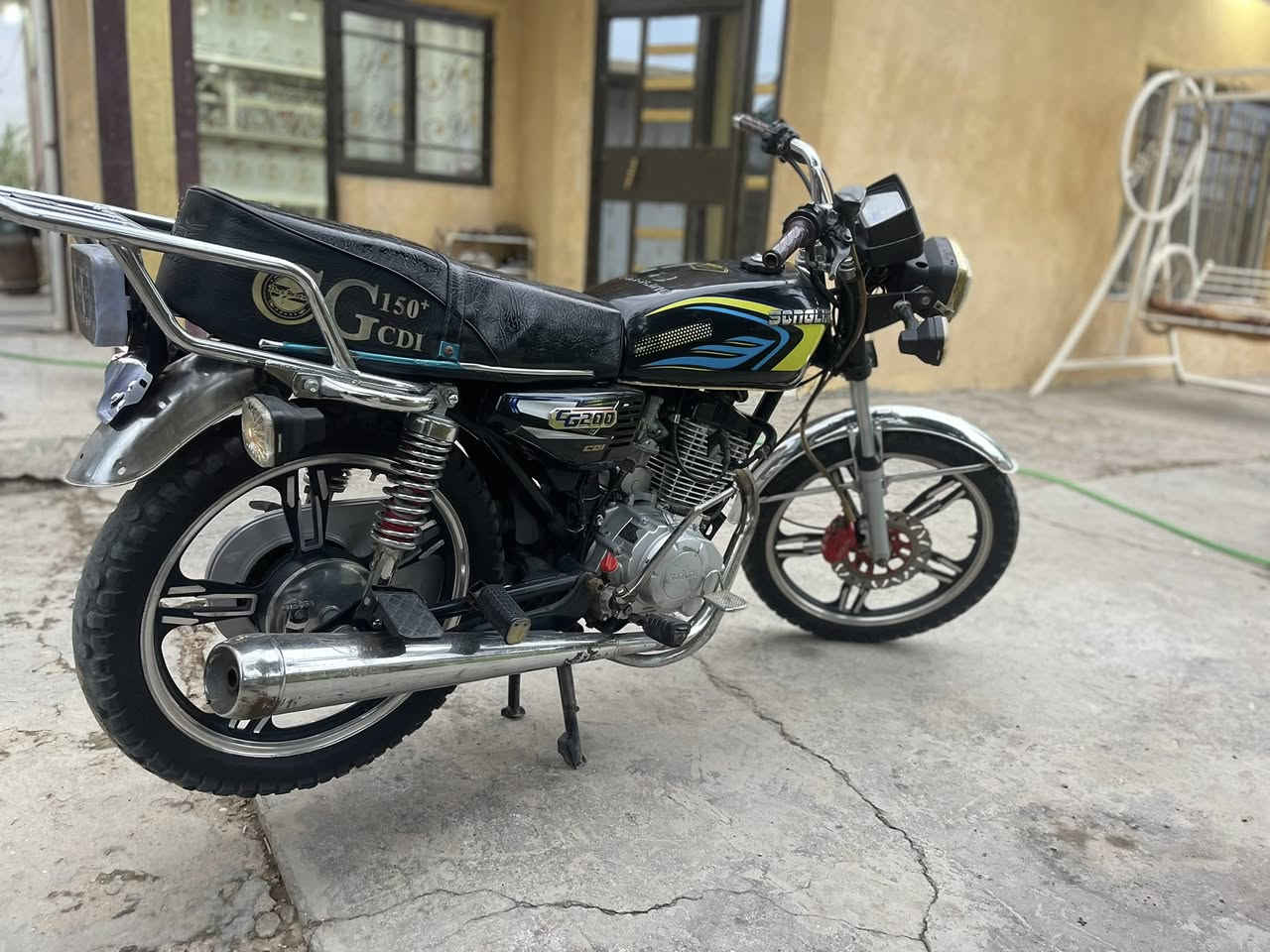 سلام عليكم دراجة سيفان للبيع موديل 23 اوراق اصولية دراجة نضيفة حلوه شلعه ومعدل محرك مامفتوح مكاني المحمودية السعر 550 ، خاص موجود او ...
***********
***********
