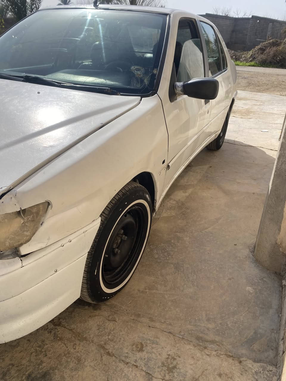 للبيع بيجو مطلوبه كير ومحرك شرط السياره جاهزه مابيها نقص سعر ٢٠  مكان السياره العلم ***********
