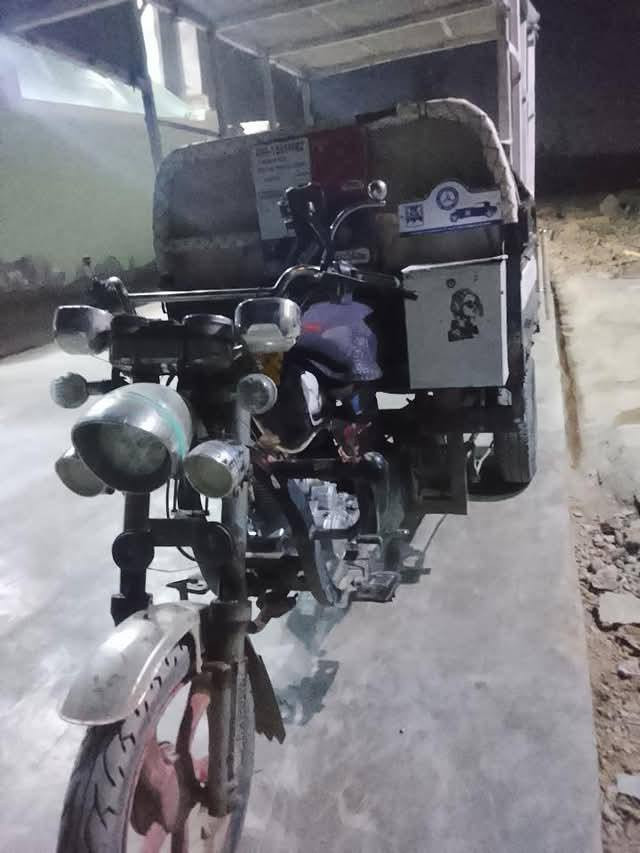 ستوته للبيع
ستوته نضيفه ومصارلي هواي من مخذتها مكاني ديالى بعقوبه الشراي يراسل الصفحه او يتصل برقم ***********
