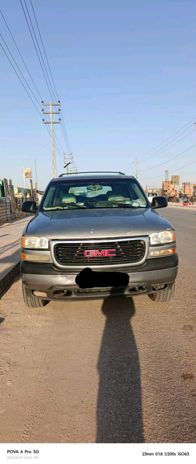 السلام عليكم جمسي كصه جنطه متوئم طبق الاصل بتره محرك كير اكسل خير من الله فول كشر شوف العين اشاير ب المري الجانبيه 
ترايك  وين ميعجبك 200