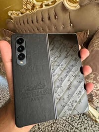 للبيع سامسونج Galaxy Z Fold 4 نسخة يابانية، معالج Snapdragon، ذاكرة 25...