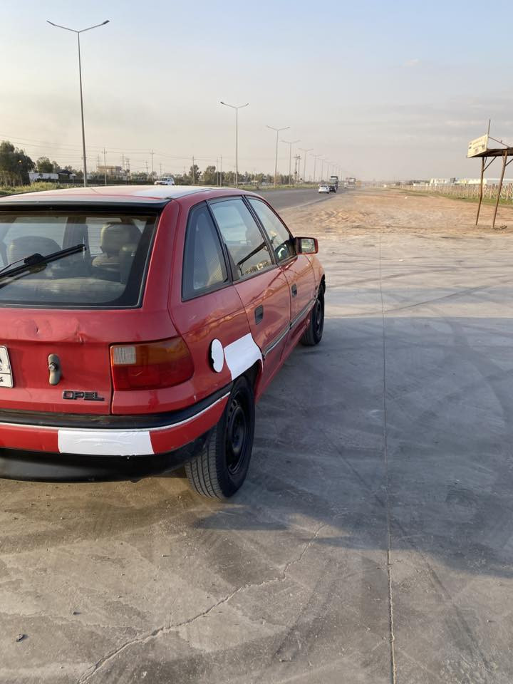 سلام وعليكم  ئۆپڵ ئەسترا بۆ فرۆشتن   سعری٣٥ گەڵا تەحویل بەشەرتە   ٢٠١٨ سەنەوی بەسەر چوە مۆدیل ١٩٩٢😇       ***********
