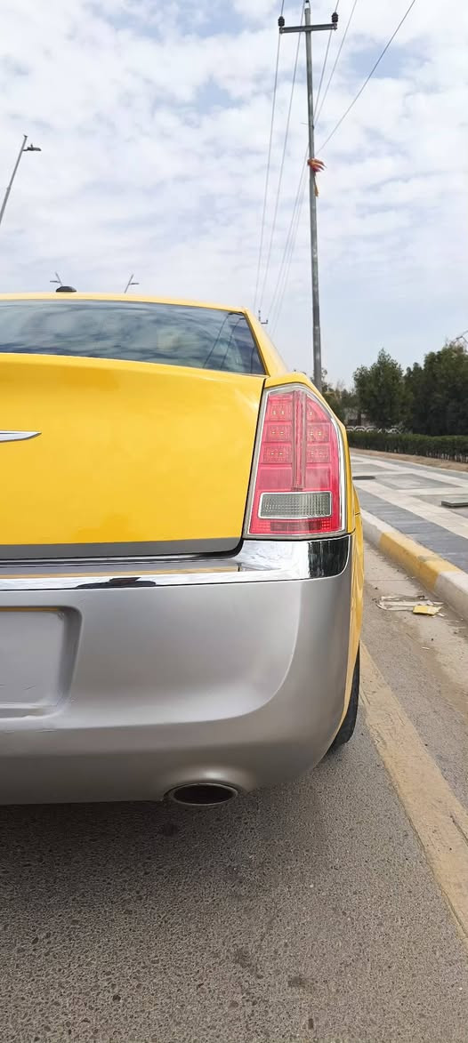 سلام عليكم كرايسلر أوباما موديل 14 أصل

كير ماوس داخل جلد عسلي 

مكينه 3600
تدفئه تبريد ثلج
رقم بغداد سنوية بأسمي تحويل ثاني يوم
ضررها قطعة وحده جاملغ جهة السايق فقط
السعر 172 وبيها مجال قليل رقم ***********
