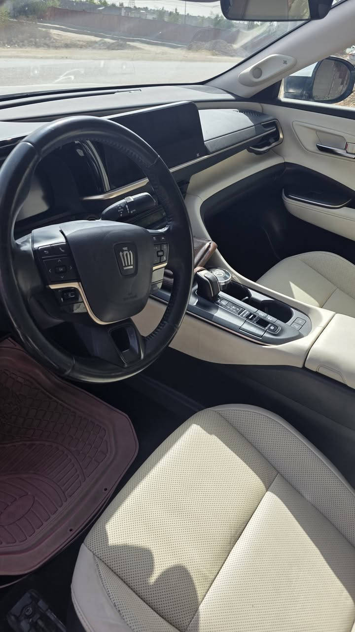 للبيع
TOYOTA CROWN 2023 

تويوتا كراون 2023
عبداللطيف جميل 
هايبرد

ماشية 86,700 الف كيلو 

رقم بغداد

مواصفات Limited:-

نظام المفتاح الذكي

تبريد المقاعد + كراسي جلد كهرباء

مثبت السرعة

شاحن لاسلكي

المصابيح الأمامية5 عدسات + ليد

فتحة سقف

الكاميرا دوارة 360 درجة

رادار 360 درجة

مستشعر وقوف

فول تحكم ستيرن

لوحة قيادة الكتروني 

مانع للانزلاق 

هاند بريك بصمة 

اوتو هولد 

سماعة JBL

تبريد خلفي امامي 

مانع تصادم خلفي امامي 

رادار جانبي

V4 (2.5) engine 

Hybrid 

  

السعر 335 ورقة

السيارة كفالة عامة

مكان السيارة بابل -الحلة

***********
