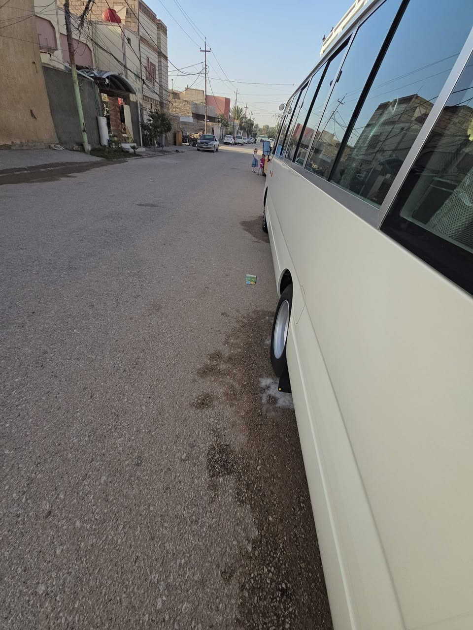 كوستر للبيع مديل 2015 اصل ويل عادي دخول جديد كير مكينه حداديه  بل صندوك تبريد محور كشن ستاركس بيه 3مكانات صبغ الكويت شوفه غاليه اعبر المنشور السعر365 مكان النجف الرقم ***********
