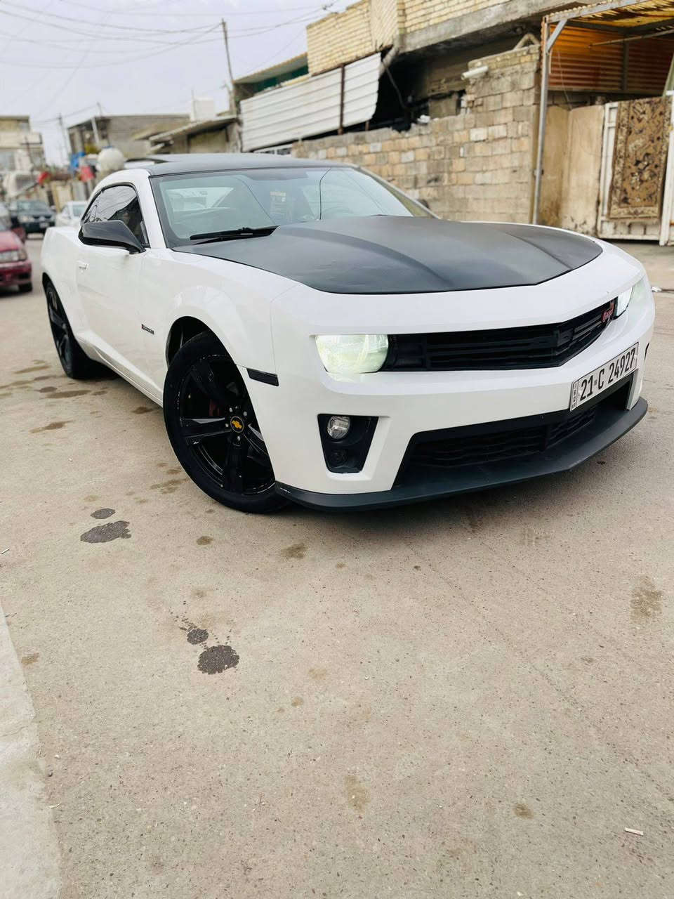 كمارو موديل 2013
مكينه 6
3600/كير مميزه كولش نضاف 
حادث جاملغ وبنيد 
صبغ جماليه فقط 
رقم سليمانيه جديد سنويه جديده تحويل اوكاله 
فول سياره فتحه كشنات جلد 
كشنات تتفه تبريد 
تحكم سترين 
شاشه اعطال 
منضومه زنون 
كزوز بلادي 
ويل 20تخم تاير توسايز 
داخل نضيف 
كهربيات شغاله 
صدر تمام 
سعر سياره76 بيها مجال شي بسيط 
مكاني بغداد شهداء البياع 
***********شراي اتصل
