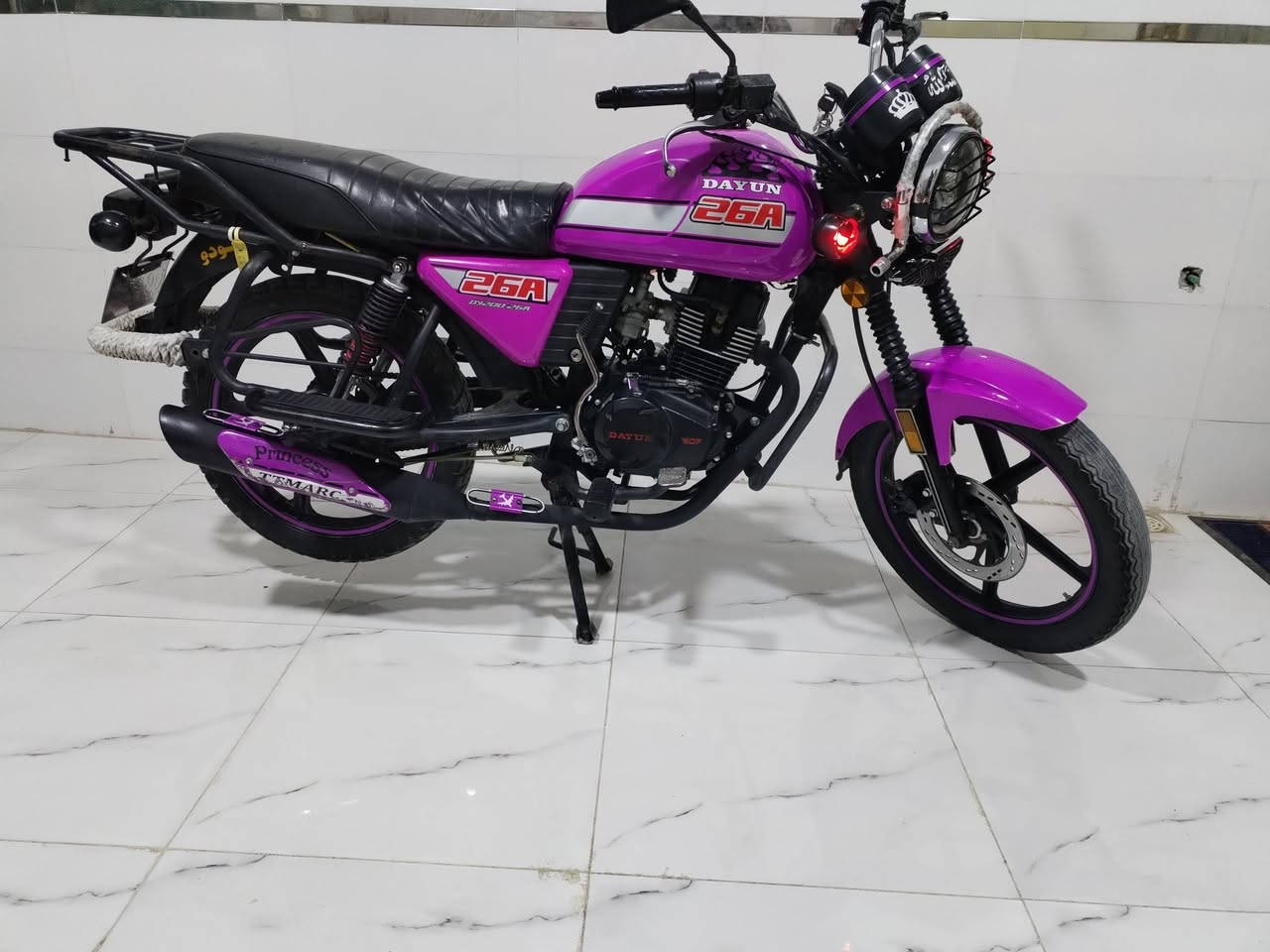 دايوان نفخ
مكينه ٢٠٠ كتابه الحمره طالعه ٢٣

اوراق اصولي مداور يم وكيل

لون مميز كماليات كامله 

مكينه مكفوله شرط 

دراجه شوفت عينك شرط احله من صور 

معروضه مليون و ٤٥٠ بيهه مجال بسيط 

*********** مكاني كربلاء حي الأطباء
