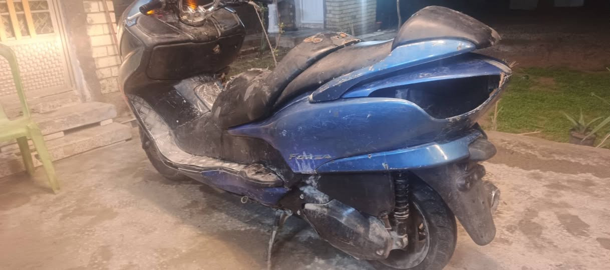 للبيع أو مراوس نقص باتري  وات ساب ***********
