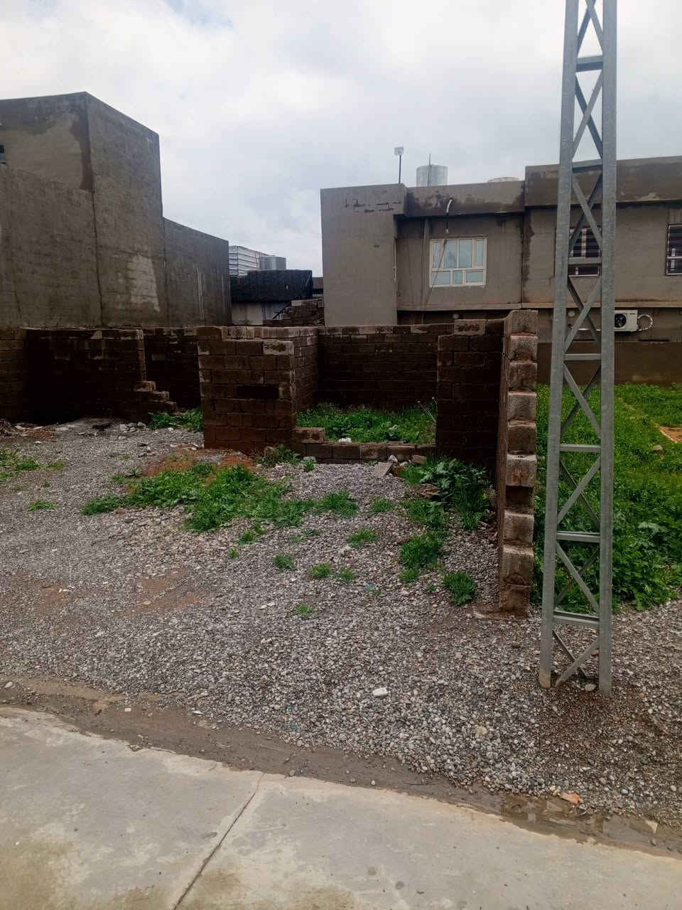 هيكل للرباط مساحة 225 المكان حي الشهداء الجديدة خدمات موجود ***********
