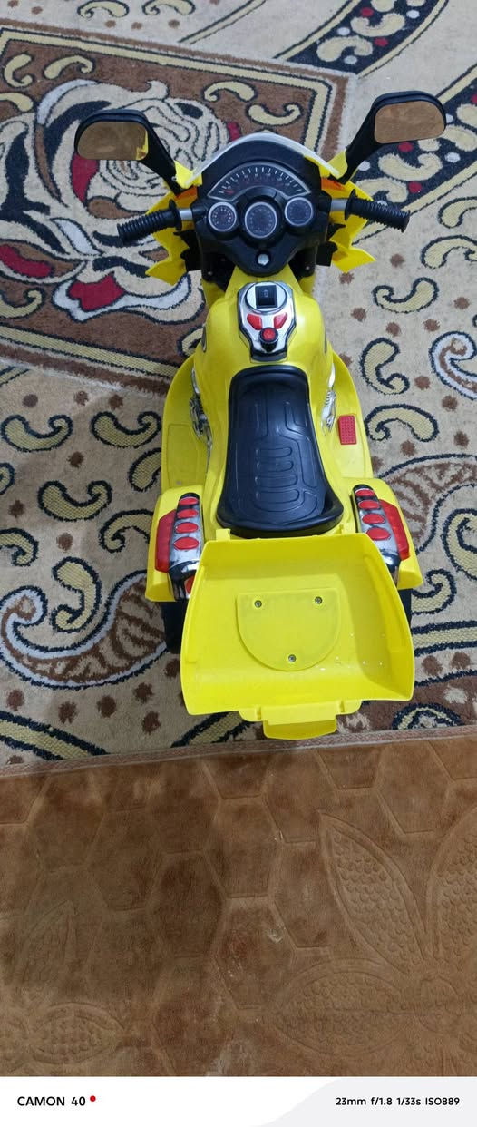 دراجه شحن البيع قبل 10ايام شتريتها وضاعت الشاحنه شرط الشغل اخذتها 75الف 
بيها اضويه ومسجل قيم بلي يرضه الله


**إذا كنت صاحب هذا الإعلان وتريد حذفه لأي سبب، رجاءا أرسل رسالة إلى الدعم الفني**