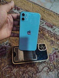 * ايفون 📲 11عادي  * بطاريه🔋72  * ذاكره 128  * شرق اوسط عربي   * ماستر ...