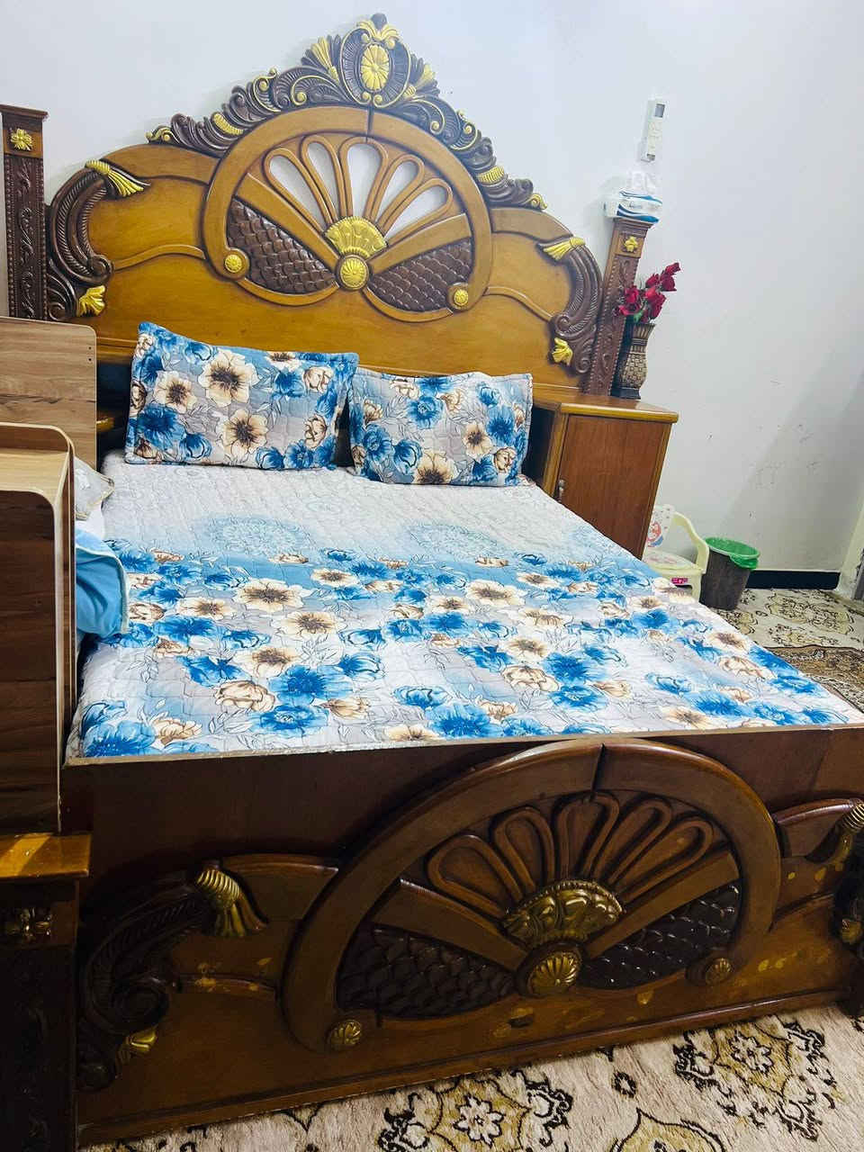 غرف نوم حطاطه للبيع 750وبيه مجال تعال وتدلل
للاستفسار الاتصال 
***********واتساب
***********
