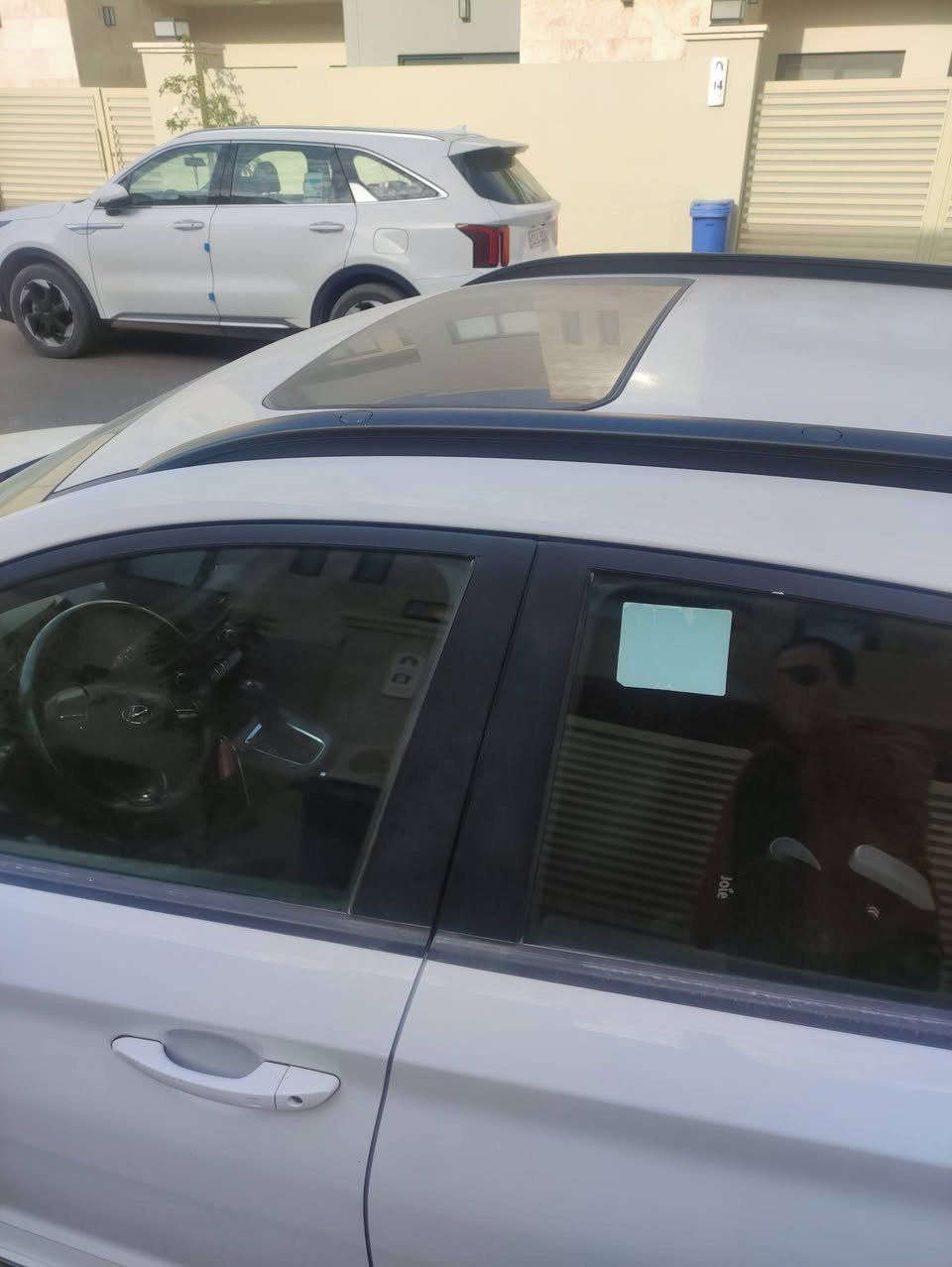 متاح للبيع كونا N-Line موديل 2023 
حادثها بنيد وجاملغ ، ومن وصلت طلع بيها كلير من امريكا 3 قطع 
شاشة جبيرة وگيج الكتروني ماشيه 16 ميل فقط 
تخم تاير جديد 
السعر من الاخير 147 
تواصل عالخاص


**إذا كنت صاحب هذا الإعلان وتريد حذفه لأي سبب، رجاءا أرسل رسالة إلى الدعم الفني**