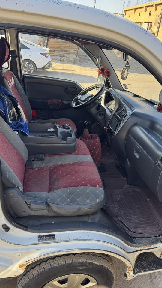 كيا بنكو للبيع موديل 2013 مكينه 2700 السياره نضيفه وخير من الله مابيها اي نقص كهربائياتها كلها شغاله تبريد شغال السياره رقم انكليزي بسمي السياره تحويل ثاني يوم السعر 104 وبيها مجال السياره نضيفه جدا للاستفسار *********** مكان السياره كربلاء اطوريج
