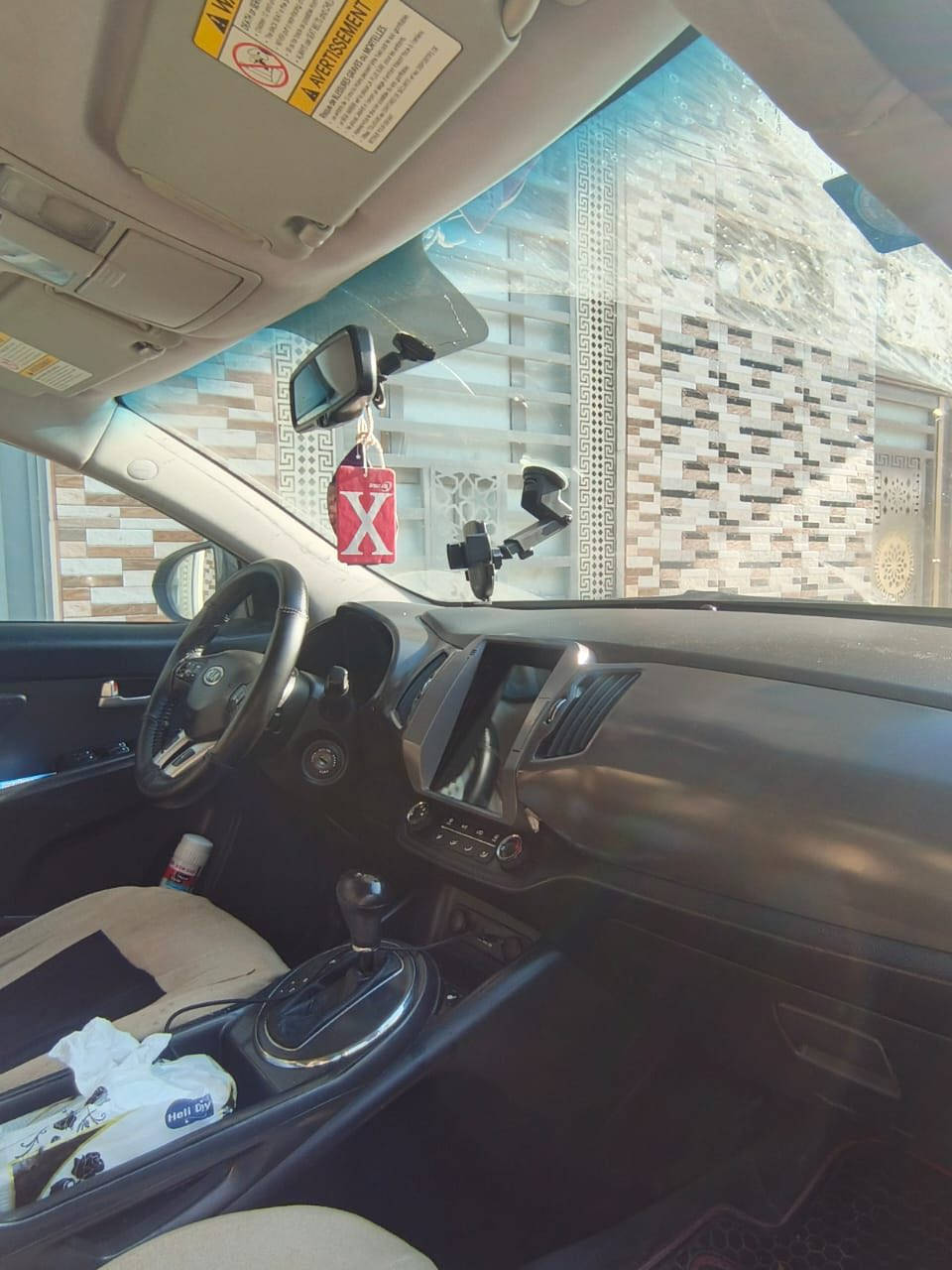 حبي 2011 وارد امريكي حادثه صفحه عكس السايق ماشيه 232الف كيلو متر كير محرك حداديه جديده مكينه كارتون تبريد نص فول سعر 120 وبيه مجال ***********
