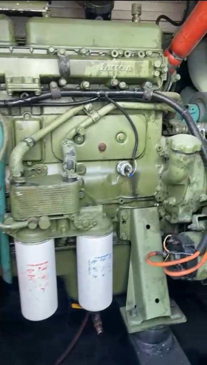 فالفو 74 كاتم جديده كلش
براد ثلاجه٠250كي 

السعر 85

***********
