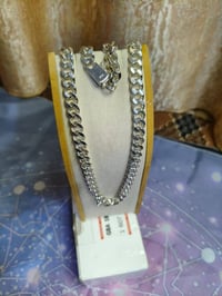 زنجيل • مختوم ٩٢٥ • ١٠٨غ