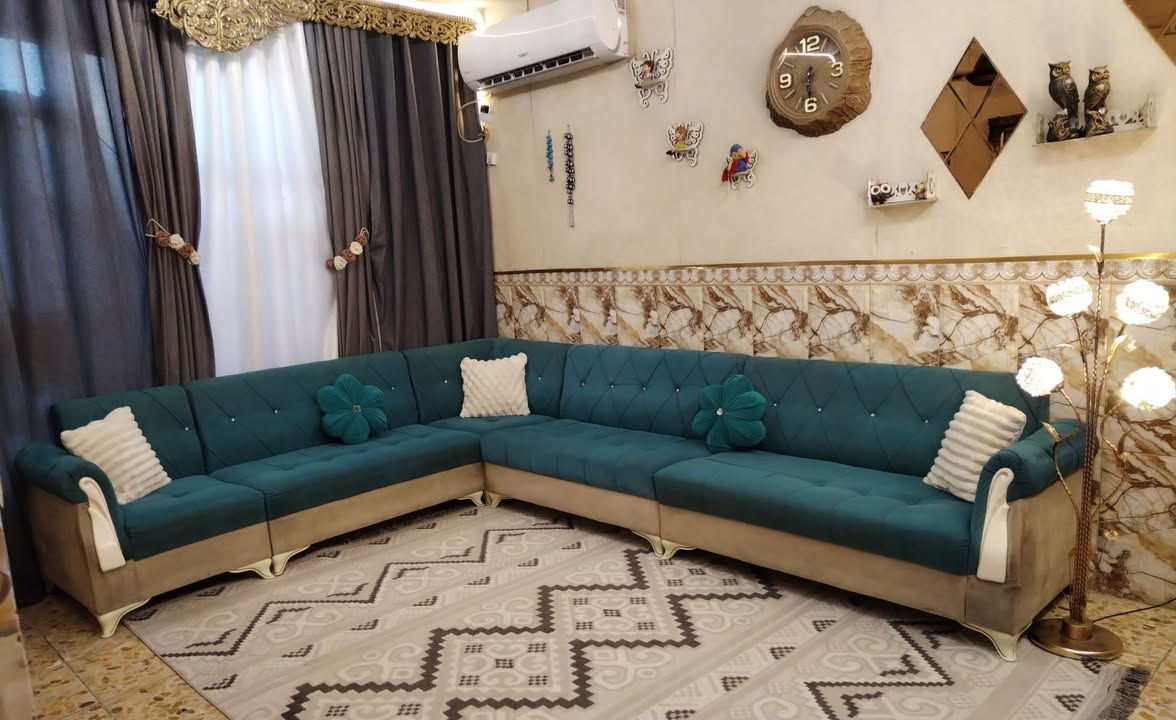 تخم ديوان ٨ مقاعد توصا موديل تركي مودرن تصميم حديث قوي تكمة ثكيل خشب بلوك اسود اسفنج ظغط عالي مميز قماش وتر بروف ضد الاتربة والمي استخدام قليل اخو الجديد نظافتة ١٠٠ ٪ نظيف جدا مبي اي ضرر... ٣٩٠ وبي مجال بسيط للشراي


**إذا كنت صاحب هذا الإعلان وتريد حذفه لأي سبب، رجاءا أرسل رسالة إلى الدعم الفني**