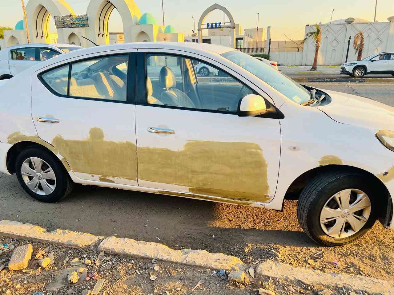 السلام عليكم
صني 2019 

ماشيه 167 الف تحويل ثاني يوم 
اب اسمي رقم بغداد الجديد انكليزي  

كير ومحرك كفاله 

صور السونار موجوده بالمنشور  . السياره بدون صبغ فقط معجون 

 السعر    87 مجال حك الجية

مكان تواجد السياره بغداد الكريعات او دوره 

رقم الهاتف 0785 388 5566
