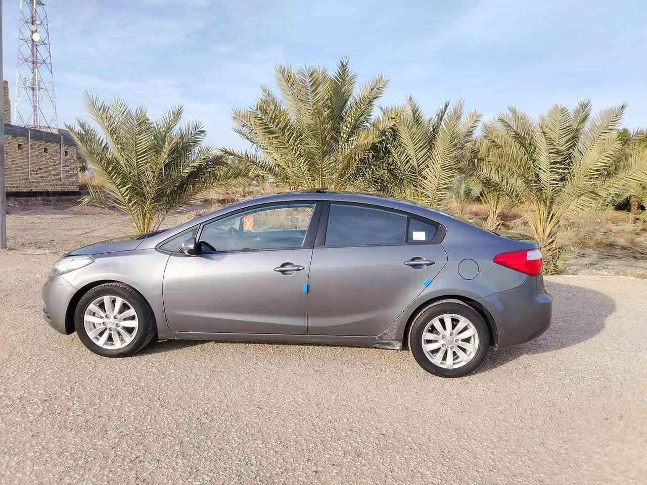 السلام عليكم ورحمة الله وبركاته للبيع كيا سيراتو خليجي ٢٠١٦ قادسيه تحويل مباشر محرك ١٦٠٠ ما مفتوح سياره فول عده البصمه سياره السونار ويه المنشور مكان سيارة السماوة الرميثه ***********
