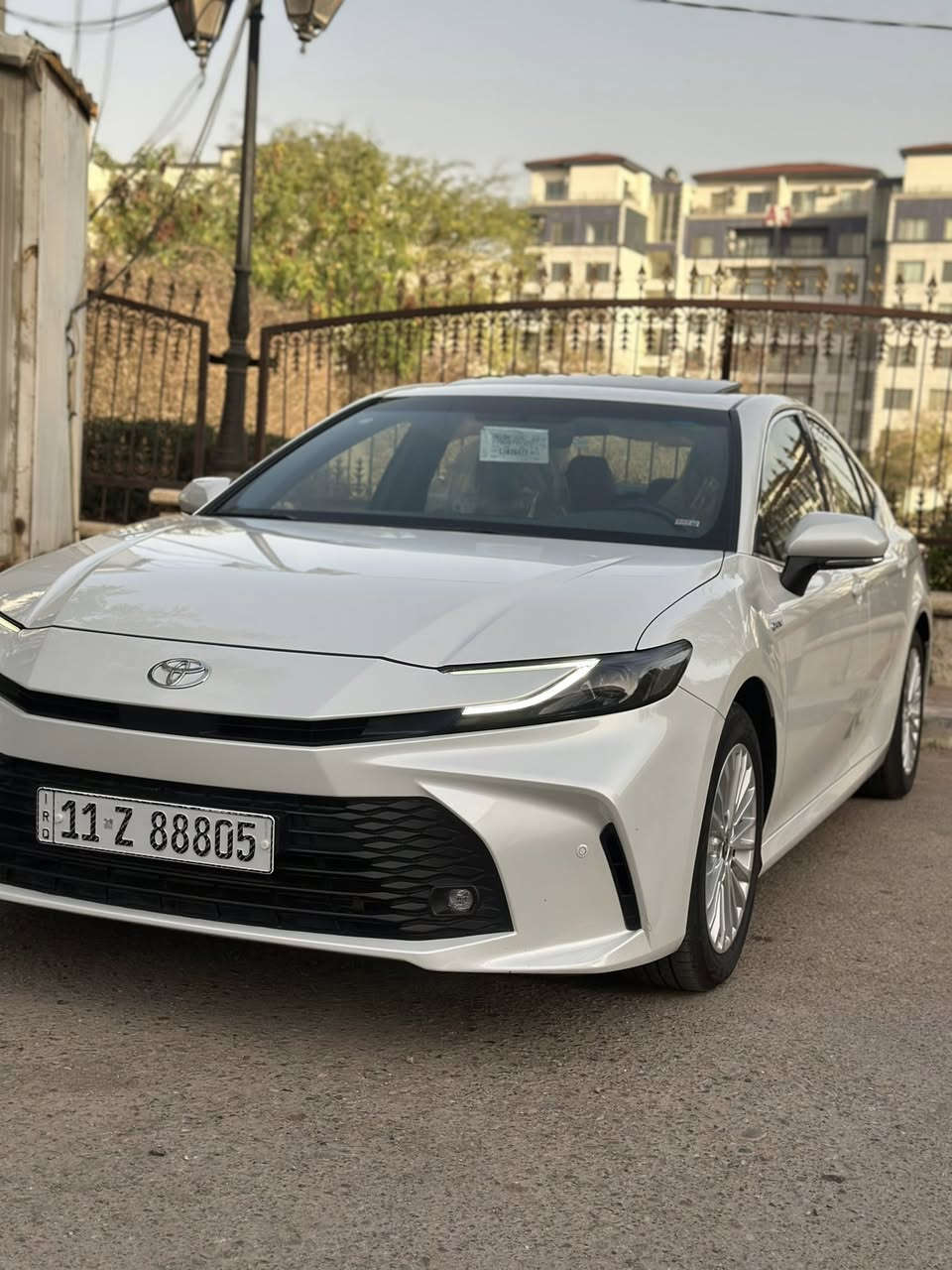 سلام عليكم 
للبيع فقط
تيوتا كامري ضمان شركه عبد الطيف     رقم بغداد مميز    
موديل 2025 e / bluse
➖ هايبرد بانزين 
عداد المسافه: ٢٥km
➖ رادار امامي خلفي 
شاشه جبيره 
كامره خلفيه
➖ فتحه
➖ ويل كب 
➖ مقاعد كهرباء 
➖ كاميرا خلفية 
➖ بردة خلفية 
➖ لد امامي خلفي
➖ حساس امامي خلفي 
➖ شفتات ستيرن
مرقم لوحه وسنويه بسمي رقم مميز بغداد 
➖ مري كهرباء
➖ رادارات امامي 
- شاحن واير ليس 
- ⁠كشنات مخمل 
- ⁠ساير بريك بصمه  
- ⁠مري كهرباء 
- ⁠جنطه ذكيه 
- ⁠بصمه 
- ⁠مكان سياره بغداد الغزاليه  
- ⁠مكفوله من صبغ او بارد 
السعر 263ورقه
الاستفسار 
***********
