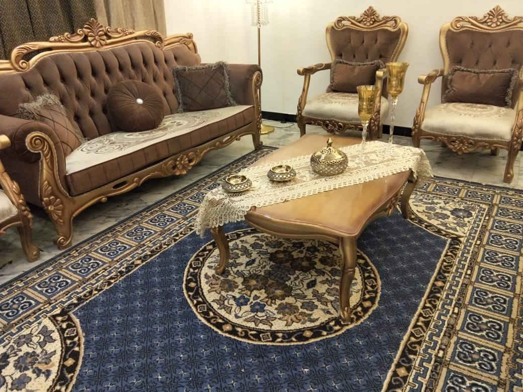 تخم زان تركي ملكي كلاسك ١٠ مقاعد اخو الجديد نضافته فول ويا طبله وسطيه اتصال ***********
