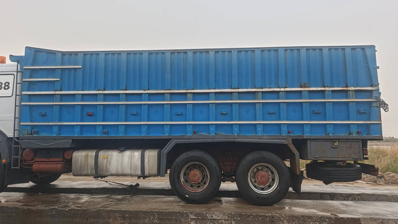 بدي البي كرواتي البيع طول ٧ و ٣٠ و عرض ٢ متر و ٤٠   جنط ٢ و مطبخ و ثلاجه و سوبياه مجود  مثل موضح عدك بل صوره و فيديو  
سعر ٢٥ وراق وبيه مجال بسيط 
مكاني سماوه الرميثه  
***********
