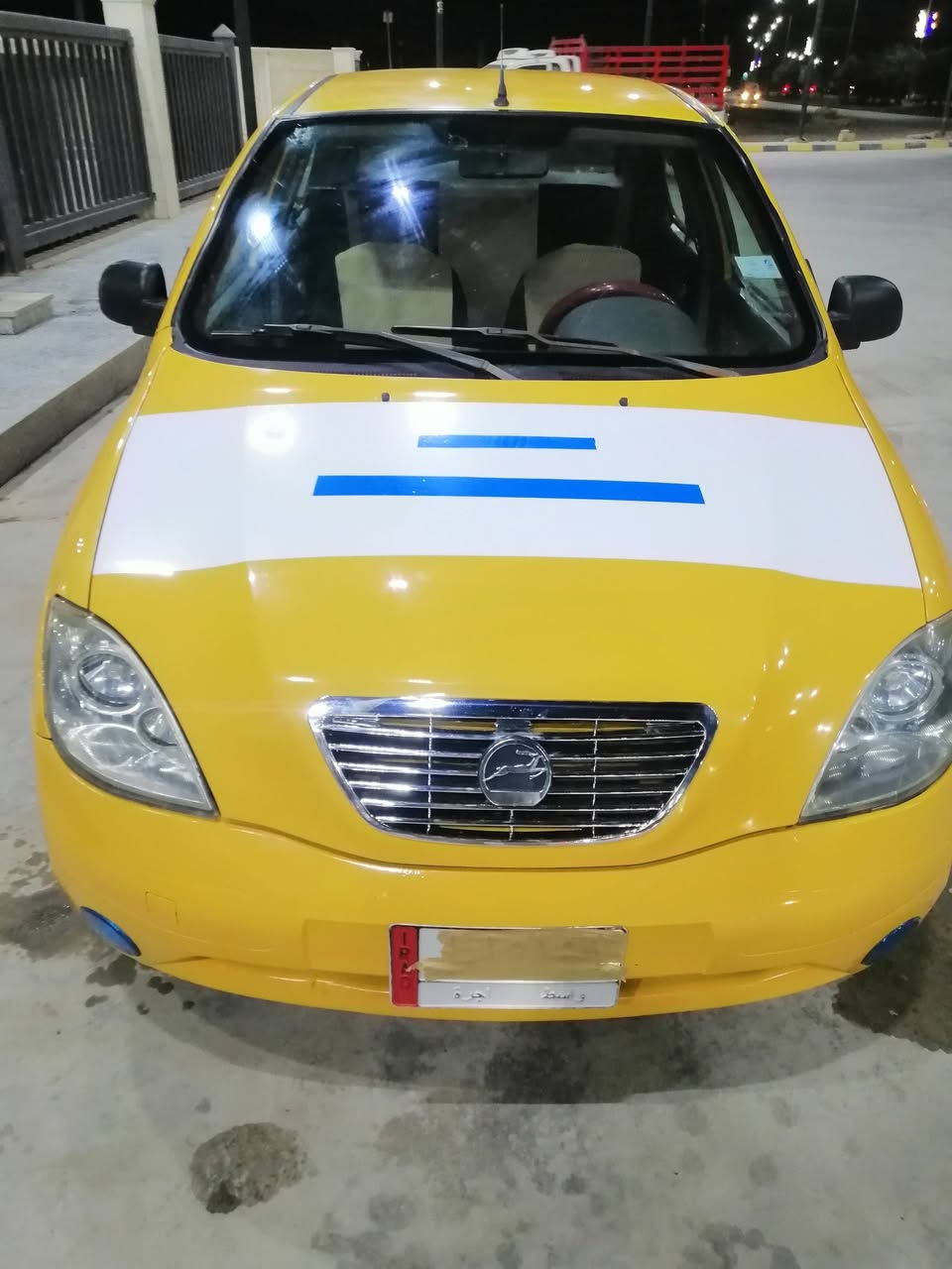 السلام عليكم سيارة طيبه موديل ١٦ رقم واسط مشروع وطني سنوية لل ٢٨ خط وبحث وغرامات مصفر تحويل ثاني يوم السيارة مكفوله مكينه وكير وتخم تاير جديد حداديه جديده السيارة جاهزه من كلشي مال جناي مكاني كوت مركز مدينة السعر 42 وبي مجال للاستفسار الاتصال على الرقم *********** أثير ***********
