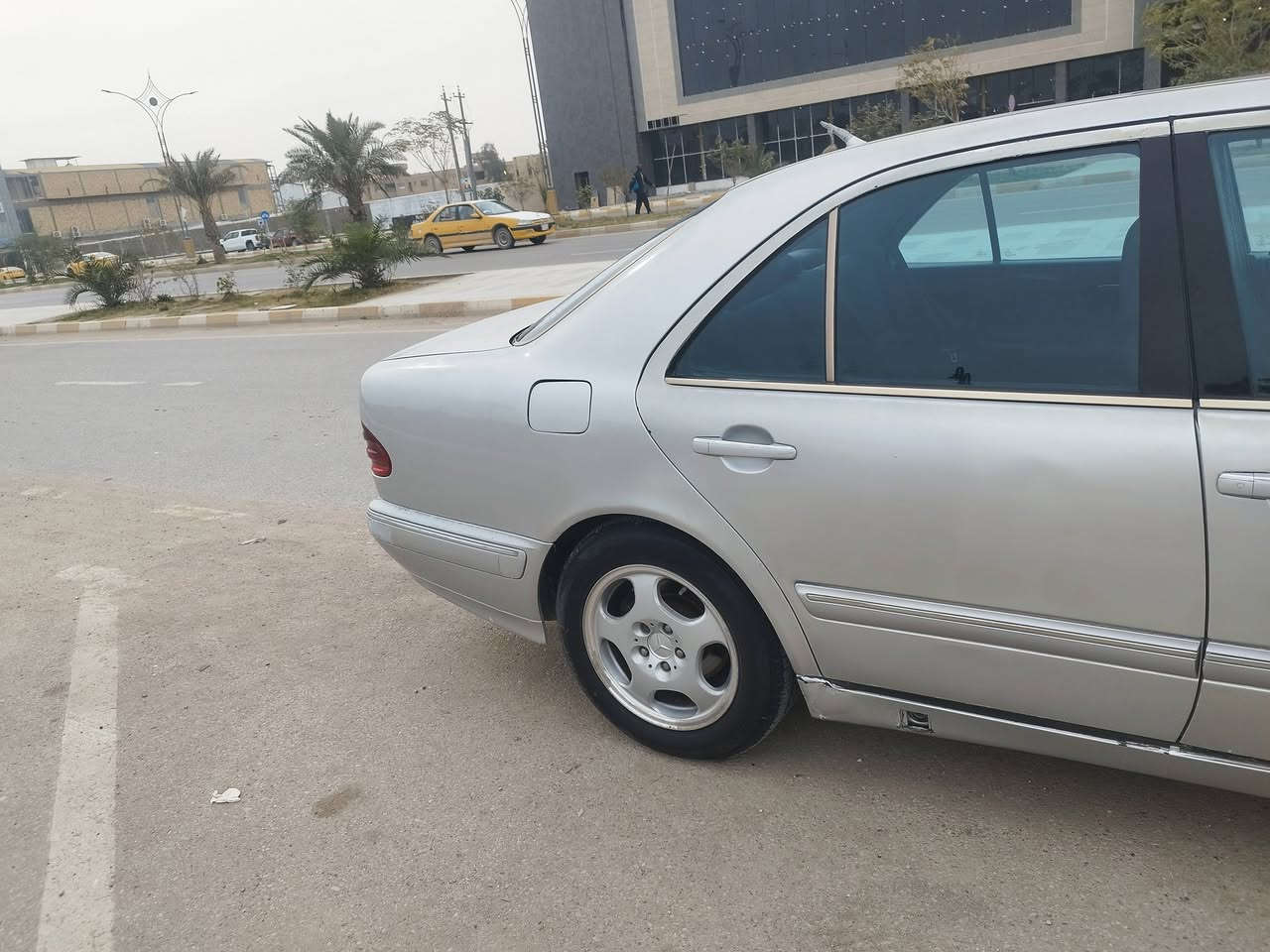 افلح من صلى على محمد وال محمد     مرسيدس ام عيون 2001 فول عشائر بالمري مري شفوط فول السياره السياره تعرفون بعد مواصفات المرسيدس الفول حداديه جديده امامي تبريد شغال تدفئه شغاله كهربائيات كلها شغاله ثاني يوم السياره تداور باسمك عليك بس عقد مرور ونقل ملكيه حتى الهزه علينا غرامات انت عليك عقد مرور ونقل ملكيه السياره خير من الله السياره عوزه  صبغه جارده مكان السياره ناصريه السعر 90 وبيها مجال للشراي تجي بيك خير وتتدلل ***********
