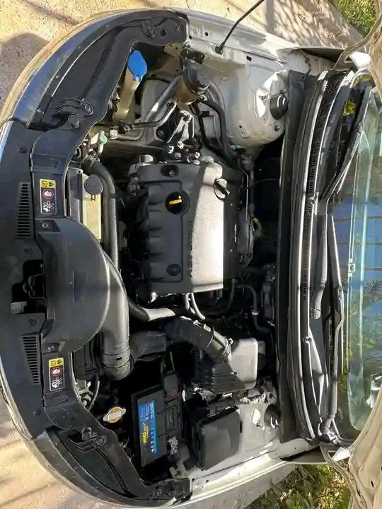 السلام عليكم لبيع سيراتو مكصوص سياره فول بصمه ماعده تنته كير محرك شرط صدر خلفي امامي جديد تخم تاير جديد  سياره جاهزه من كلشي موديل 2010 السعر 42 وبيه مجال قليل جدا  رقم الهاتف/***********
