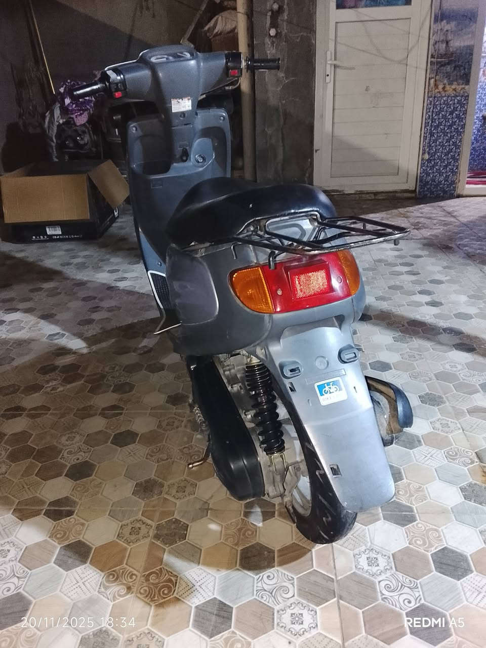 للبيع بطه 60 كربلائية
سلام عليكم  دراجه بطه 60 كربلائيه دراجه جديده نظيفه شوفه عينك ما مفتوحه 
كلشي شغال بيه بس السلف ما يشتغل مكينه ناعمه ما مفتوحه 
السعر: خاص 
للاستفسار:
 ***********
